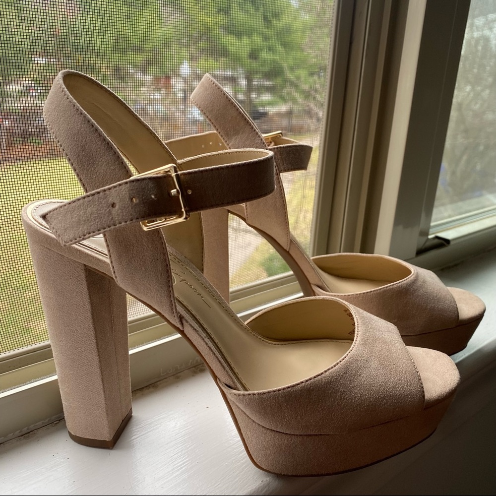 Jessica Simpson Pink Nude Heels